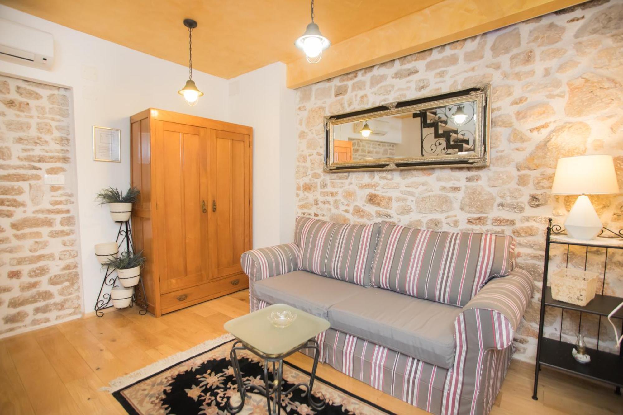 Apartments Nove Crkve Σίμπενικ Εξωτερικό φωτογραφία