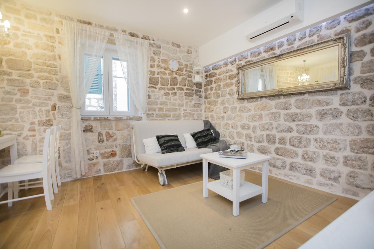 Apartments Nove Crkve Σίμπενικ Εξωτερικό φωτογραφία